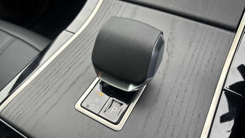 Land Rover Range Rover Evoque 1.5 P270e Autobiography 5dr Auto [Revised] Hatchback